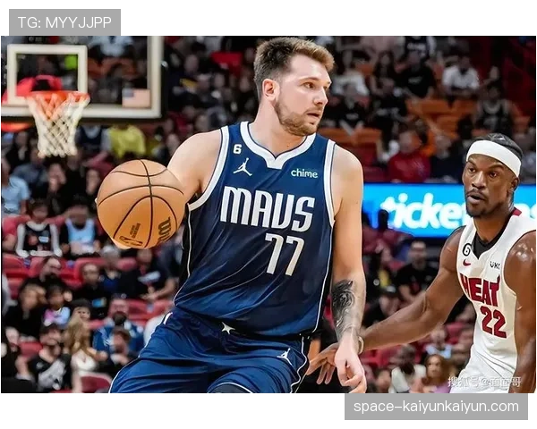 独行侠123-114击败篮网，东契奇复出砍下28分9篮板8助攻