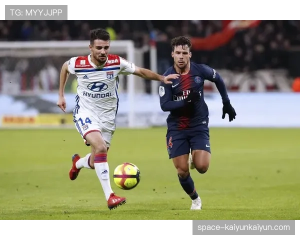 巴黎圣日耳曼1-2不敌里昂，恩德里克传射终结巴黎六连胜